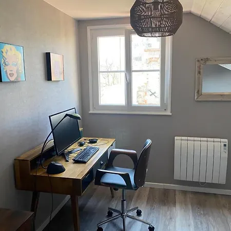 Spacieux A Avec Vue Sur Lac, 3 Chambres, Wi-fi Et Parking - Fr-1-589-761 Apartment *