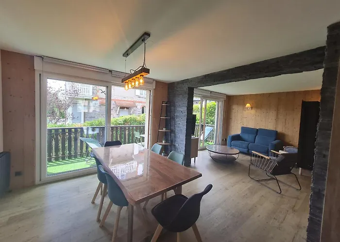 Spacieux A Avec Vue Sur Lac, 3 Chambres, Wi-fi Et Parking - Fr-1-589-761